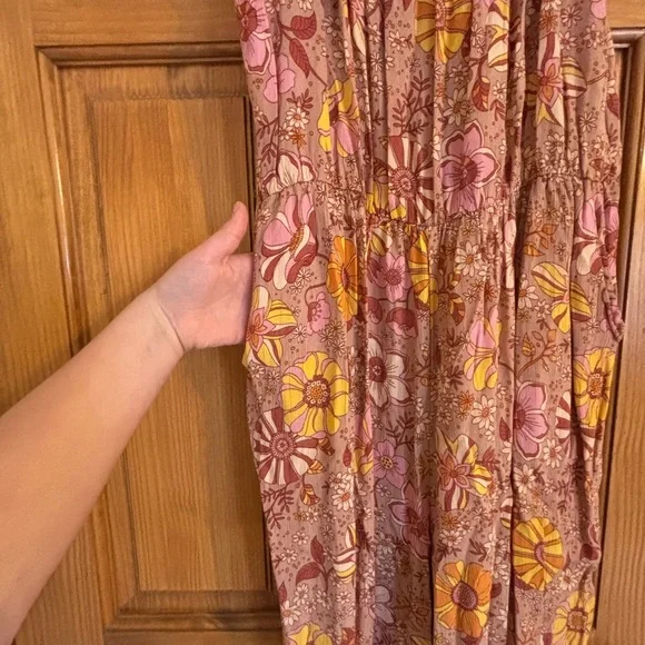 Grace & Emma Floral Jumpsuit - Picture 4 of 5